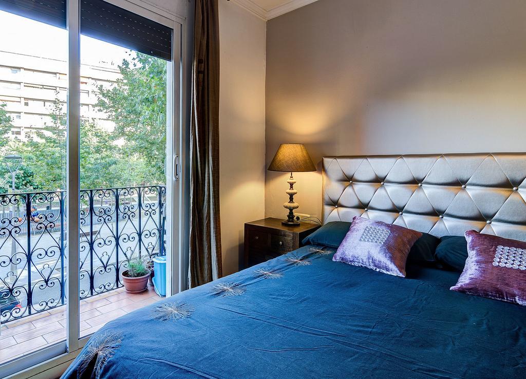 Valencia Suite Archsenseapartments Barcelone Extérieur photo